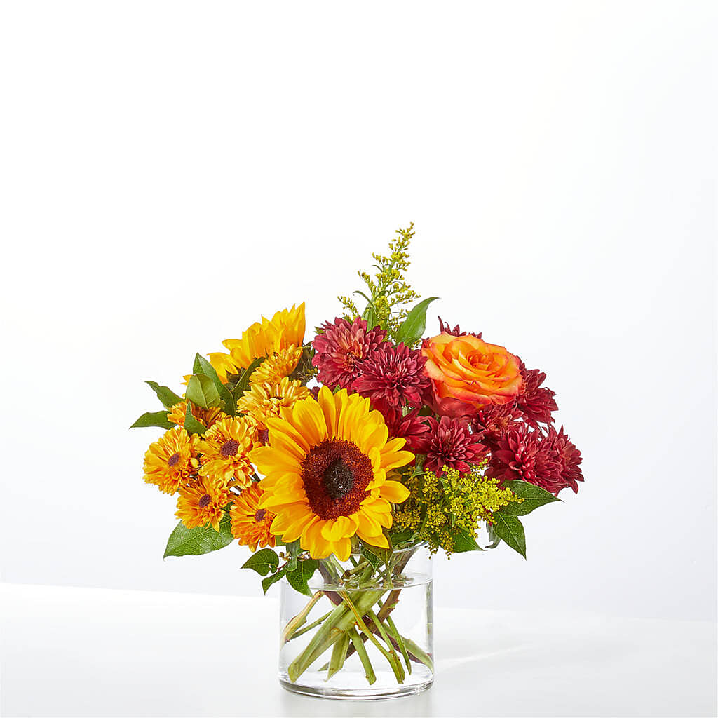 Flannel Scarf Bouquet – HAYLEE FLOWERS & VARIETIES, Freeport NY