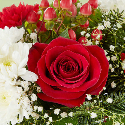 Chance of Flurries Bouquet – HAYLEE FLOWERS & VARIETIES, Freeport NY