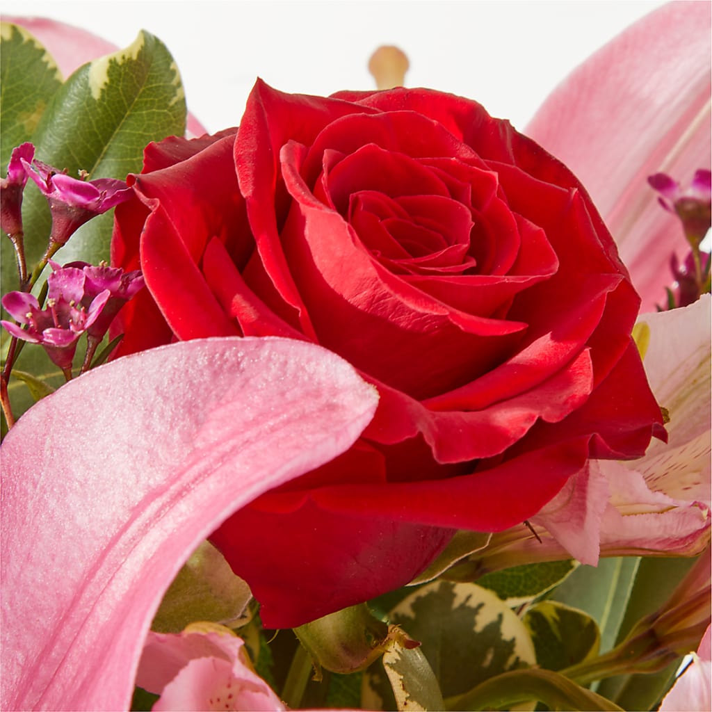 Lucky in Love Bouquet – HAYLEE FLOWERS & VARIETIES, Freeport NY