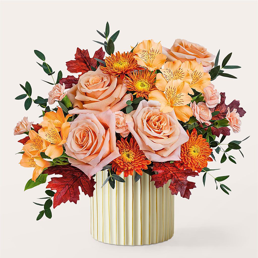 Spiced Latte Bouquet with Ivory Vase – HAYLEE FLOWERS & VARIETIES, Freeport NY