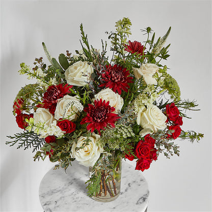 Favorite Traditions Bouquet – HAYLEE FLOWERS & VARIETIES, Freeport NY