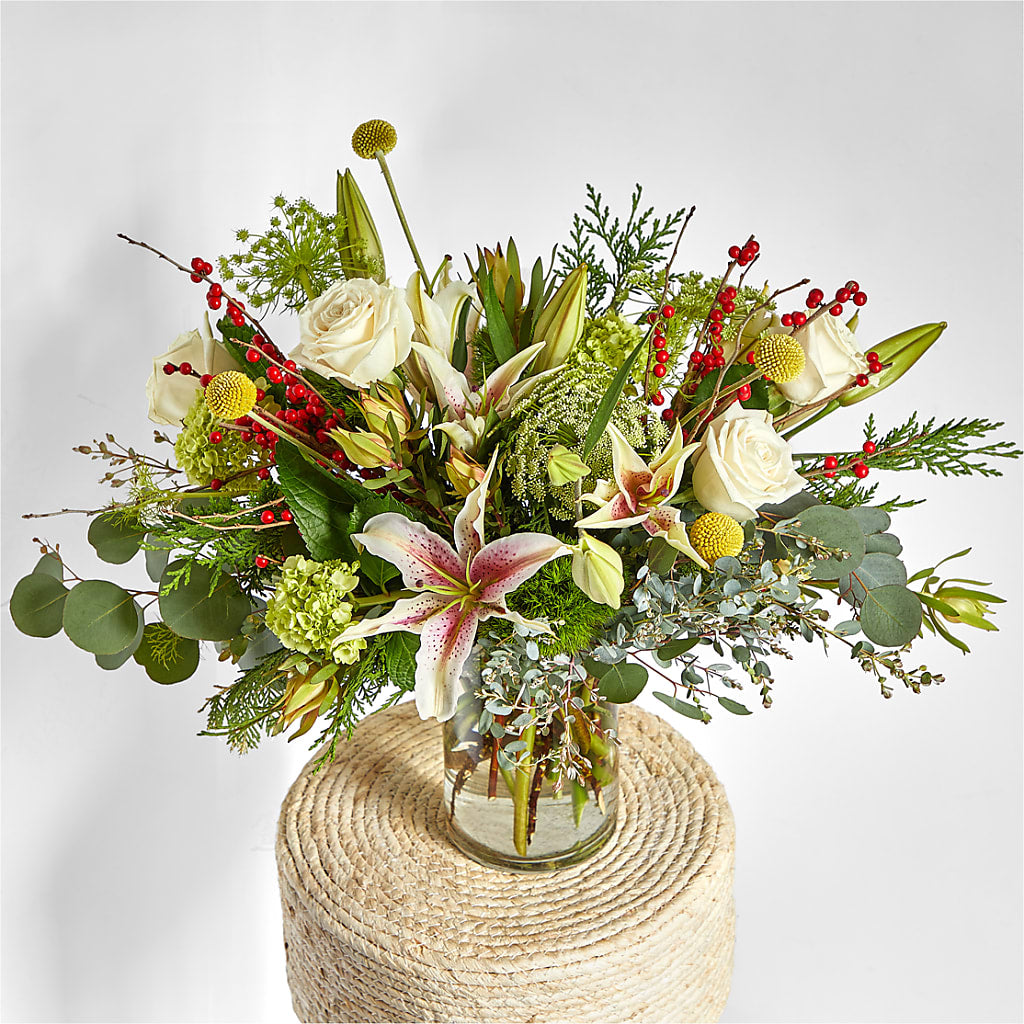 Berry & Bright Bouquet – HAYLEE FLOWERS & VARIETIES, Freeport NY