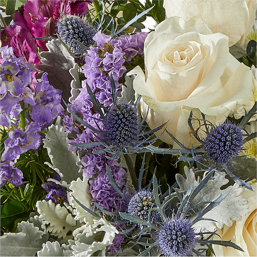 Shooting Star Bouquet – HAYLEE FLOWERS & VARIETIES, Freeport NY