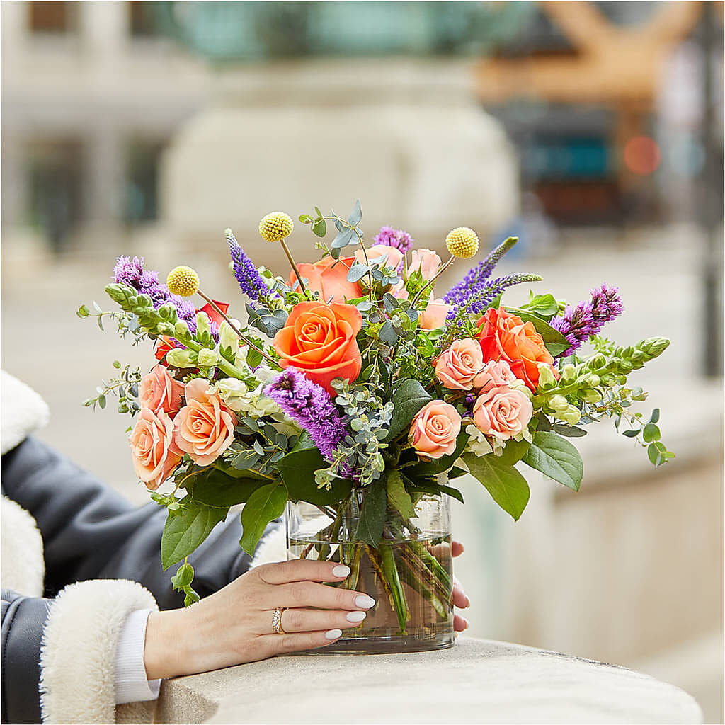 The Standout Bouquet – HAYLEE FLOWERS & VARIETIES, Freeport NY