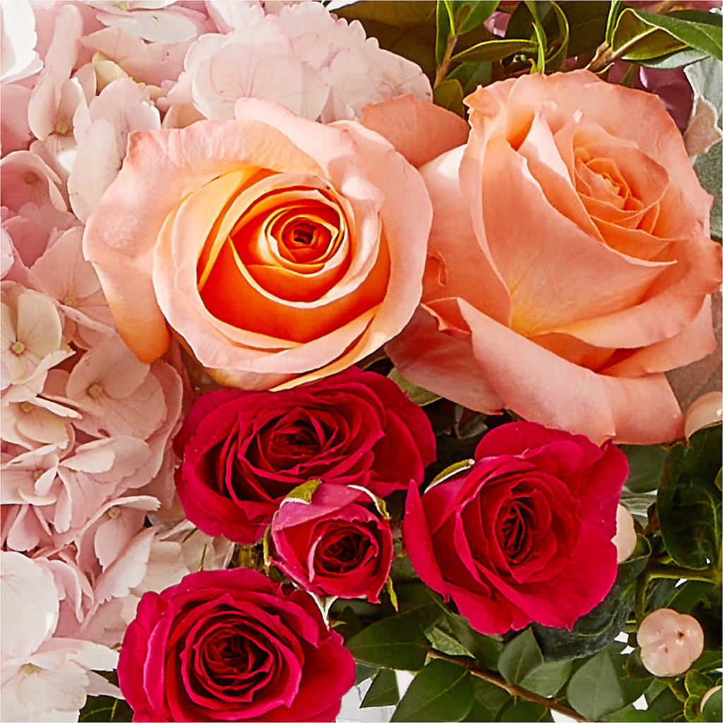 Glitz & Glam Bouquet – HAYLEE FLOWERS & VARIETIES, Freeport NY