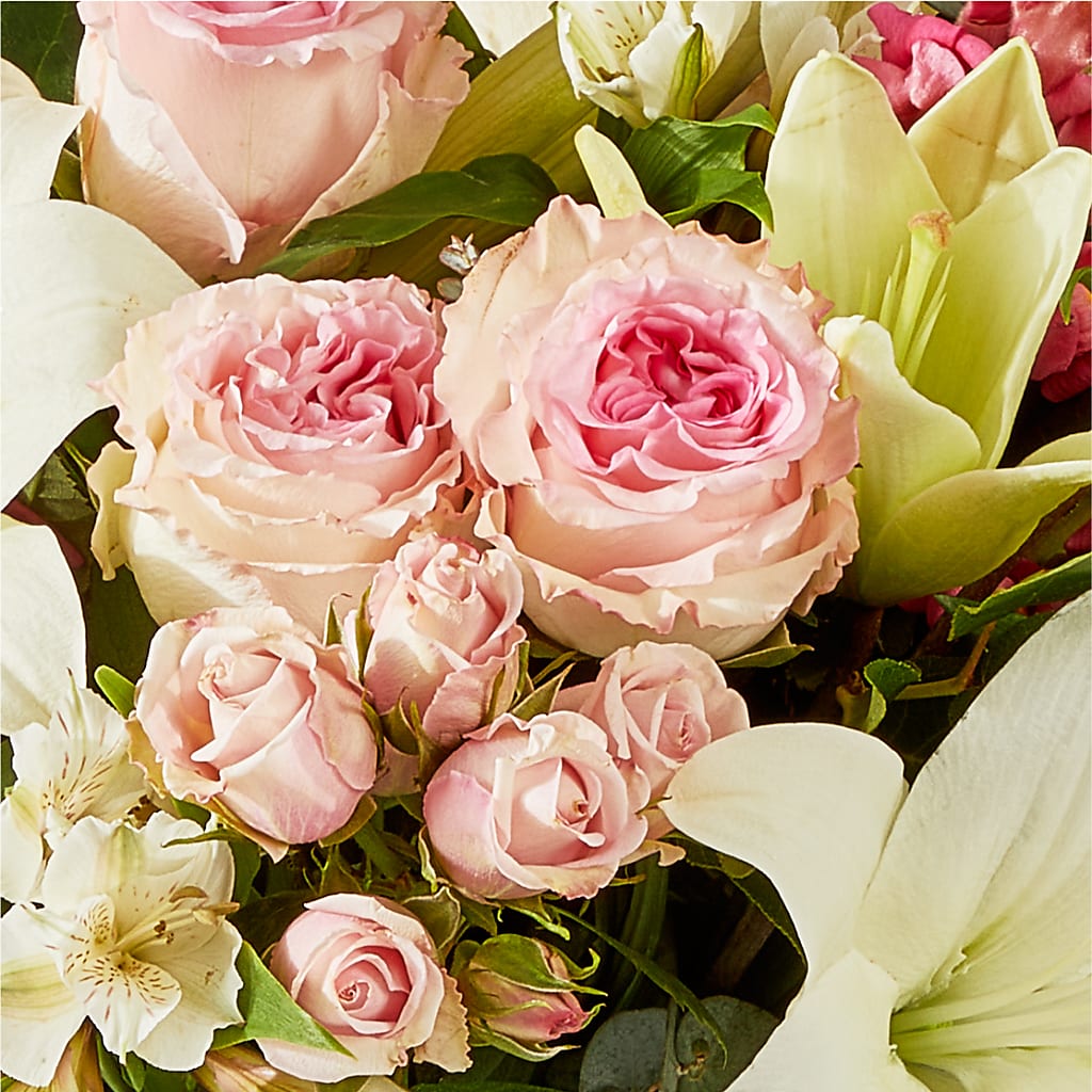 Ballet Slippers Bouquet – HAYLEE FLOWERS & VARIETIES, Freeport NY