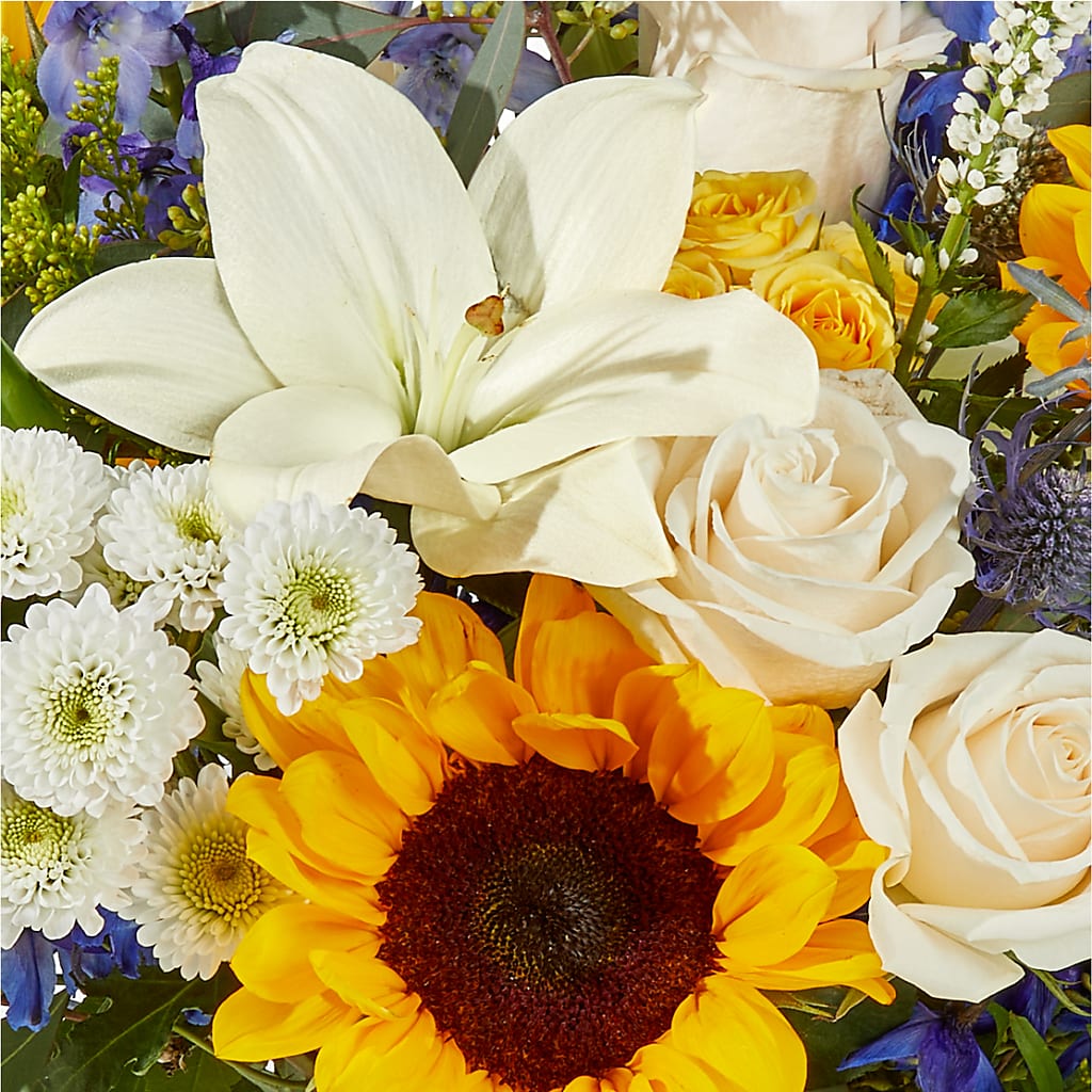 Wonderfully Sunny Bouquet – HAYLEE FLOWERS & VARIETIES, Freeport NY