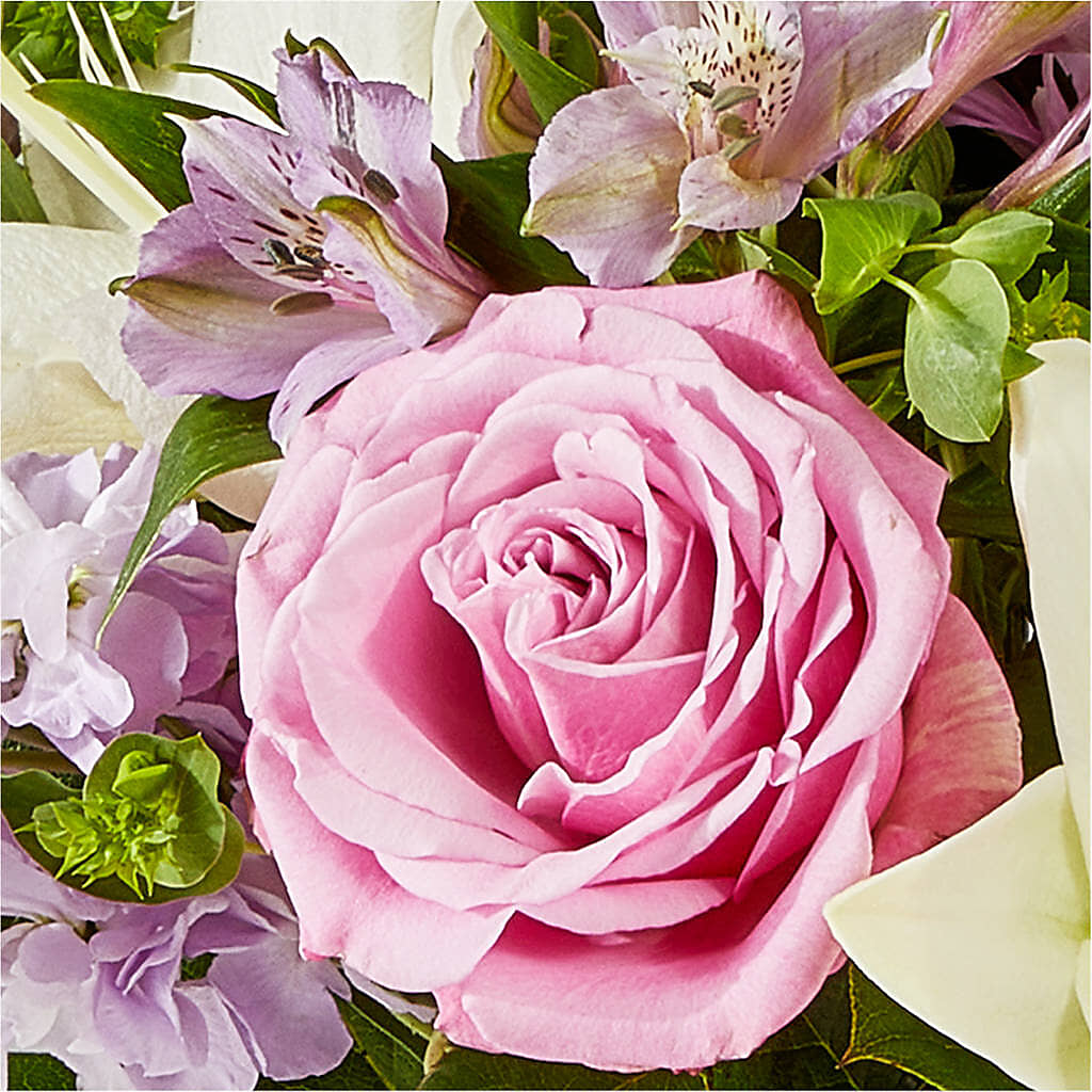 Daydreamer Bouquet – HAYLEE FLOWERS & VARIETIES, Freeport NY