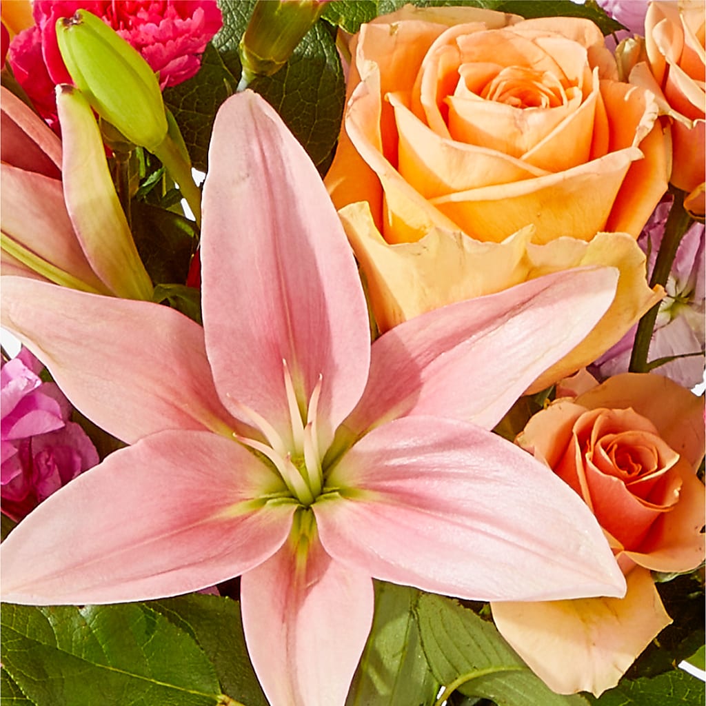 Bisous Bouquet – HAYLEE FLOWERS & VARIETIES, Freeport NY