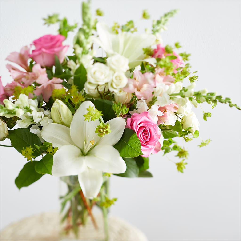 Fondly Bouquet – HAYLEE FLOWERS & VARIETIES, Freeport NY