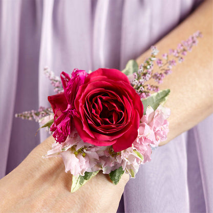 Rose Charm Corsage – HAYLEE FLOWERS & VARIETIES, Freeport NY